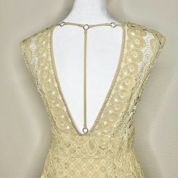 Free People One Million Lovers Ivory Lace Sleeveless V-Neck Mini Dress Sz 2 - Picture 12 of 16